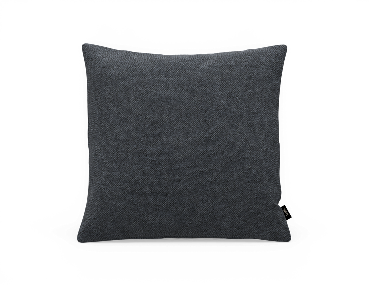 Mörkgrå fyrkantig prydnadskudde i textil, enkel och enfärgad.
