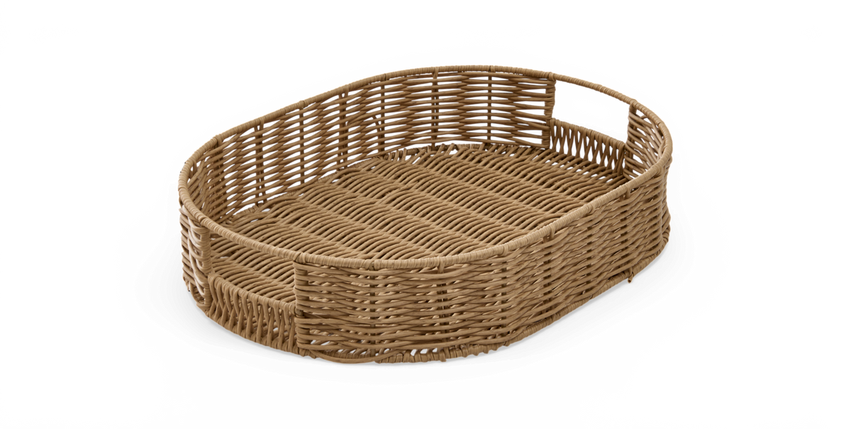 Oval flätad rattanbricka/korghylla med låg kant och integrerade handtag, frilagd på vit bakgrund.