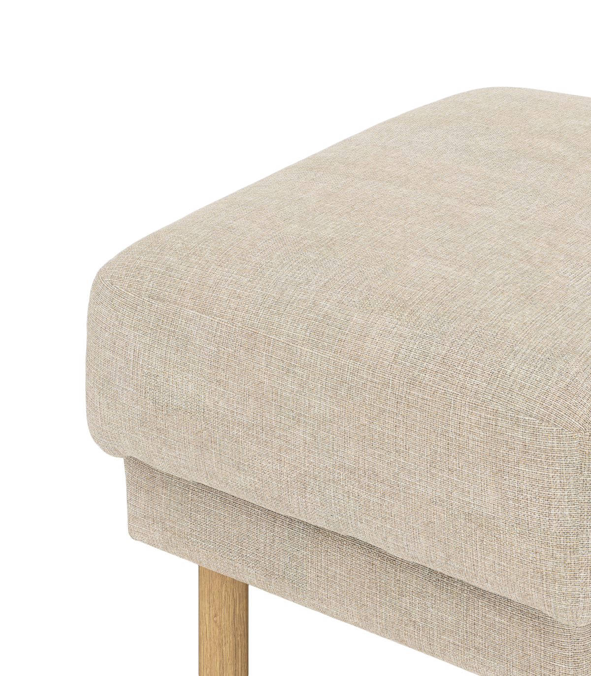 Närbild av beige textilklädd ottoman/sittpall med rundat hörn och ljusa träben.