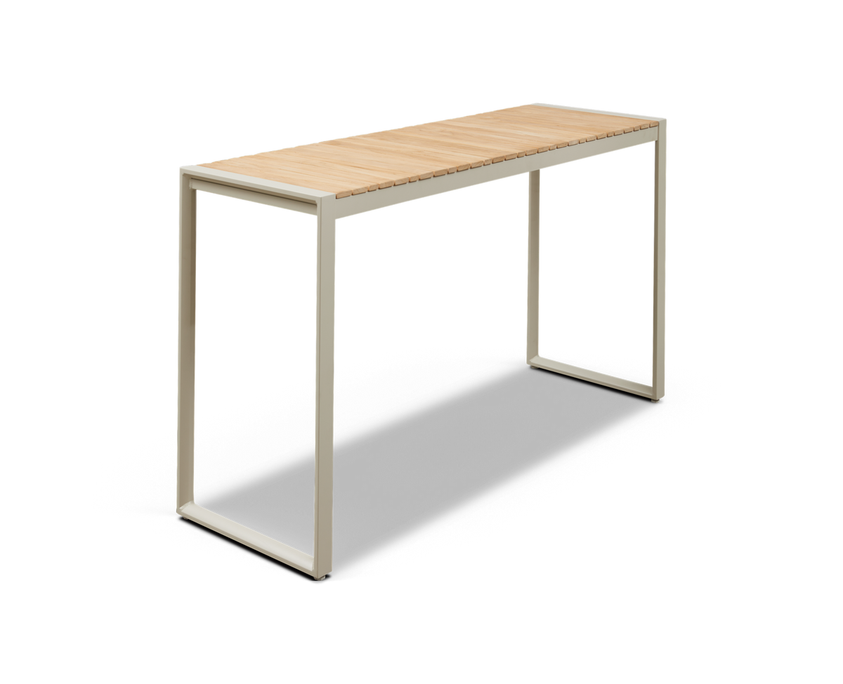 Minimalistiskt konsolbord med ljus trätopp och vit metallram på vit bakgrund.