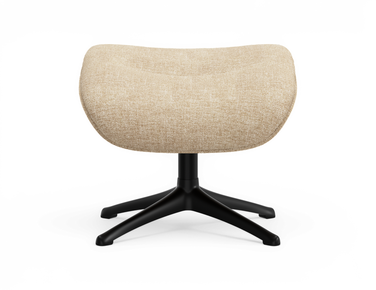 Beige fotpall med rundad sits och svart fyrkryssfot, frilagd mot vit bakgrund.