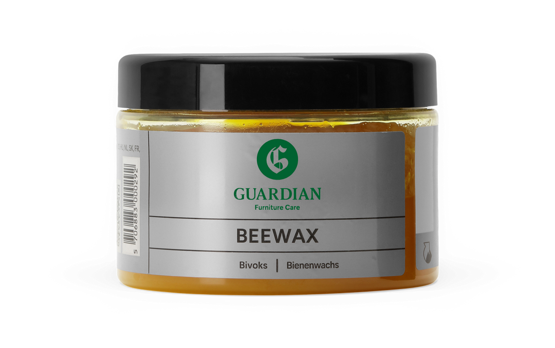 Burk med Guardian Furniture Care BEEWAX – bivax för möbelvård.