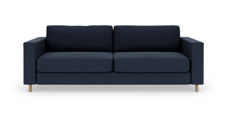 Mörkblå, modern 2-sits soffa med raka armstöd och ljusa träben, frilagd på vit bakgrund.