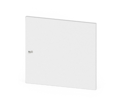 Vit slät skåplucka/panel med liten metallknopp, visad i lätt vinkel mot vit bakgrund.