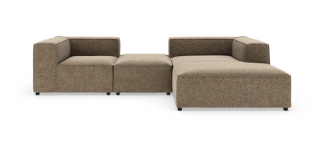 Modulsoffa i brun/beige tyg med L‑form, schäslong och puf, frilagd mot vit bakgrund.