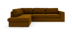 L‑formad modulsoffa med vänster divan i brunt/ockrafärgat tyg, modern stil på vit bakgrund.