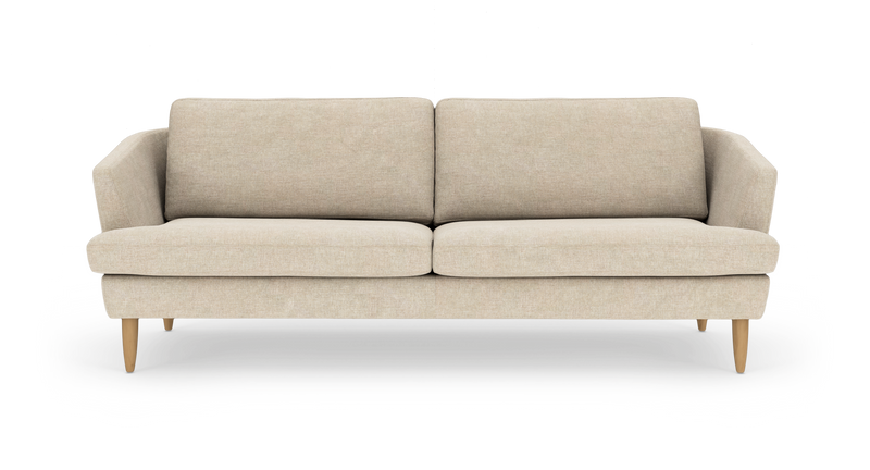 Beige soffa med två sittdynor och träben, frontvy på vit bakgrund._ps