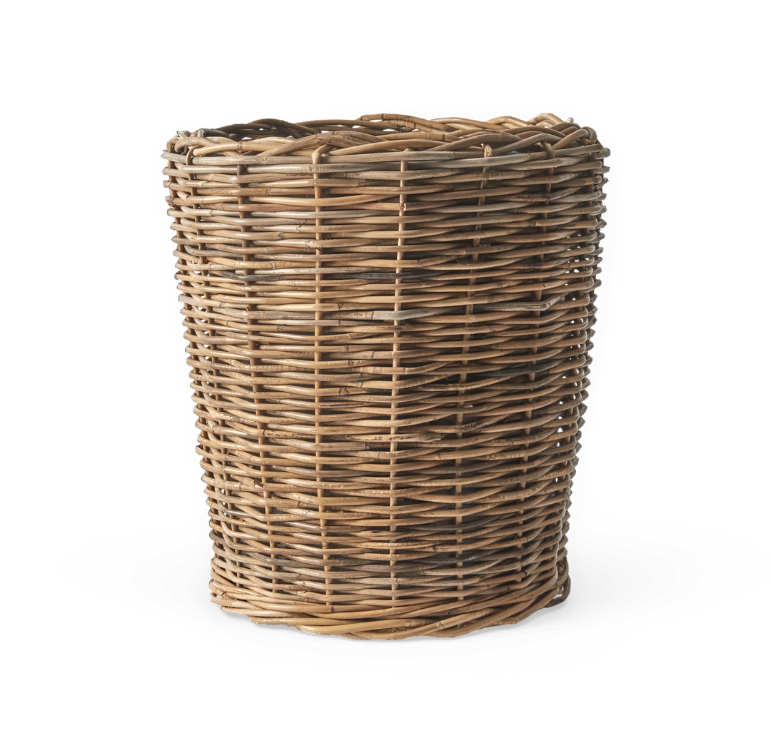Flätad rattan-/pilkorg, fristående produktbild.