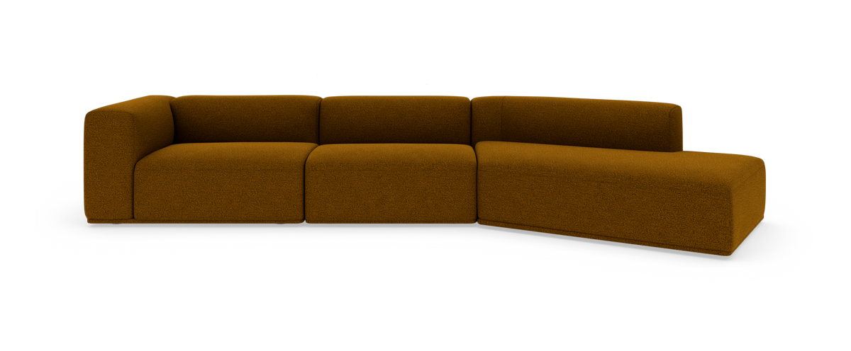 Modulär L‑soffa i brun textil på vit bakgrund.